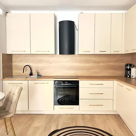 Lägenhet Large By The Sea